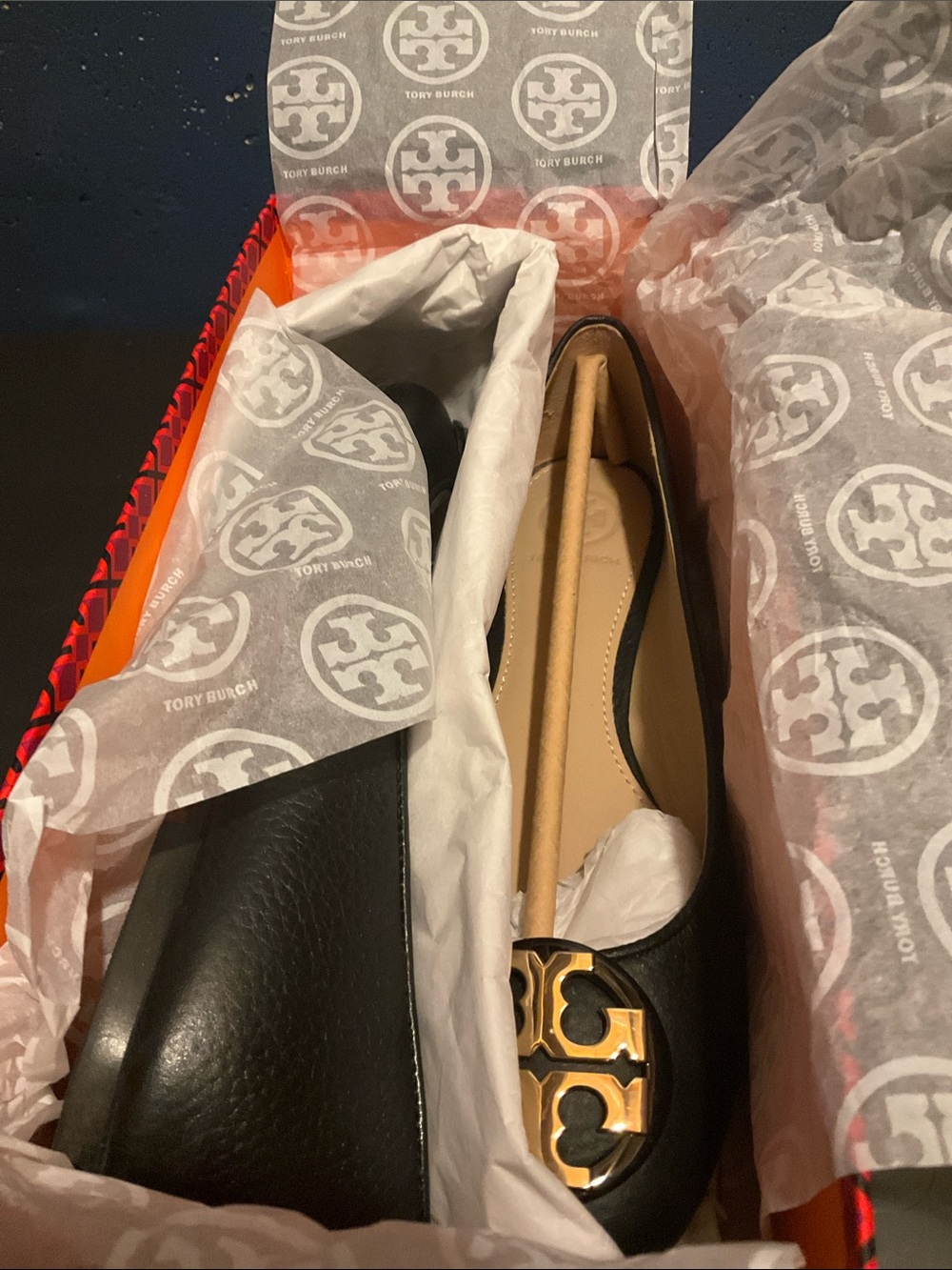 Tory Burch ballet shoes - Picture 2 of 5